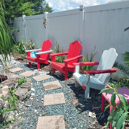 Cozy And Conveniently Located Pool Home With Free Wifi Тампа Екстериор снимка
