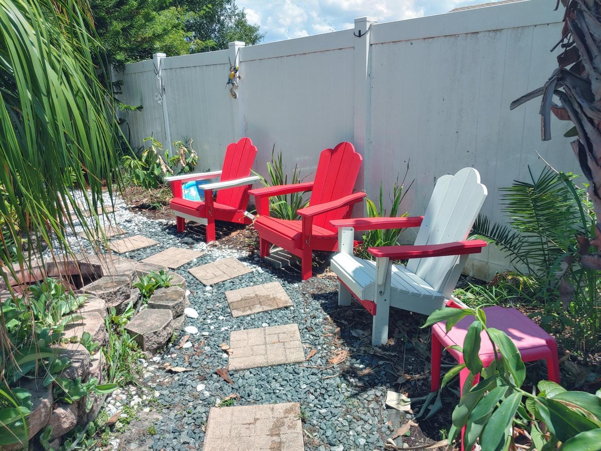 Cozy And Conveniently Located Pool Home With Free Wifi Тампа Екстериор снимка